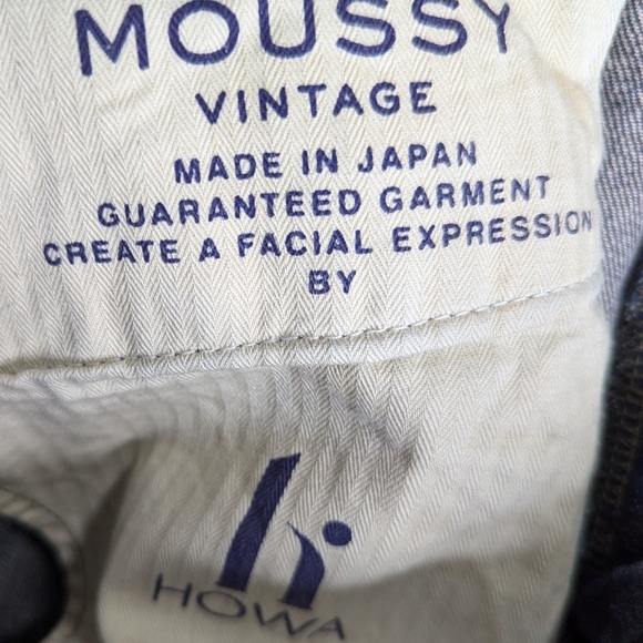 NEW ..Moussy Vintage Verde Straight Jean with Split Hem in Dark Wash...Size...29 - Picture 12 of 12